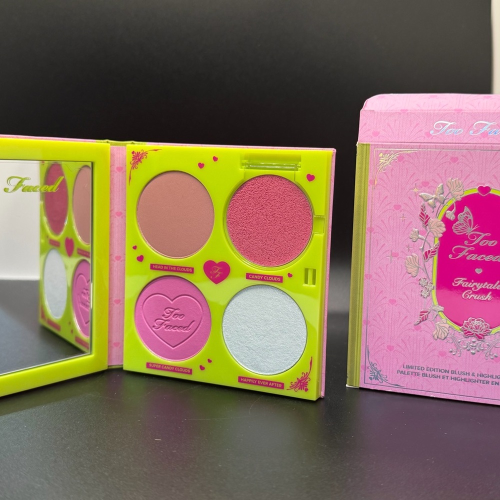 Too Faced Fairytale Crush Blush & Highlighter Palette - Pink